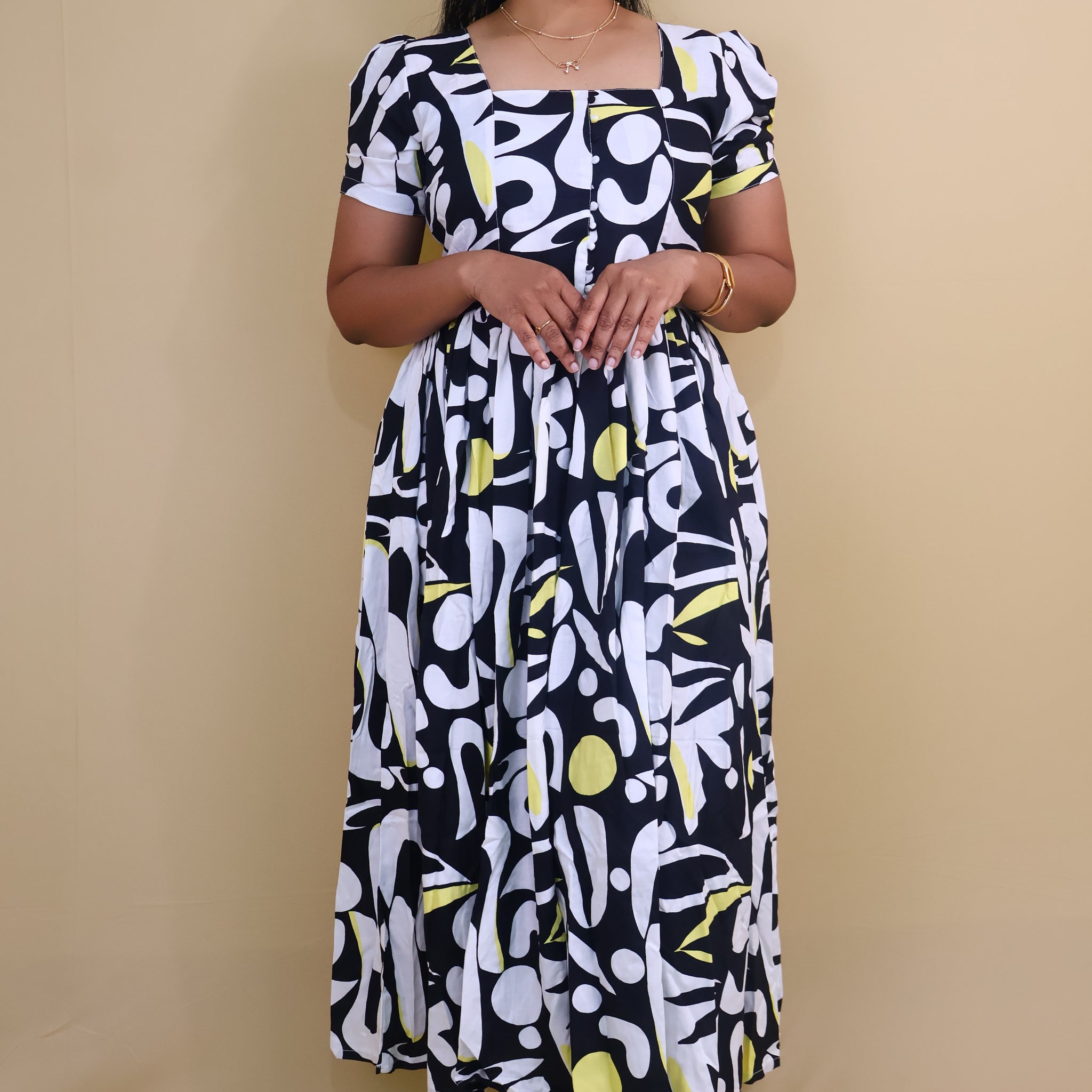 Chic Tricolor Luxe Maxi